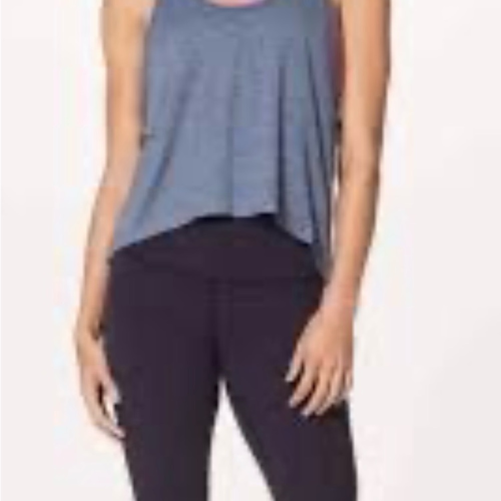 Lululemon Athletica   Sleeveless Tank Top